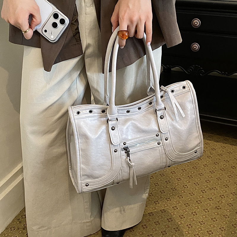Leatherwork Rivets - Bolsa de Ombro Retro para Mulheres,