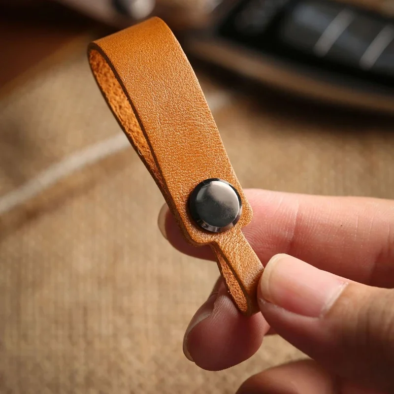 Chaveiro de couro genuíno com  - Leatherwork Keychain avaliação e preço
