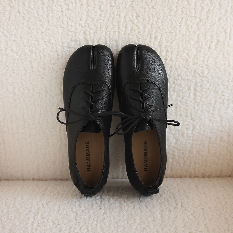 Sapatos Tabi Femininos de Cour - Leather Work Oxfords avaliação e preço
