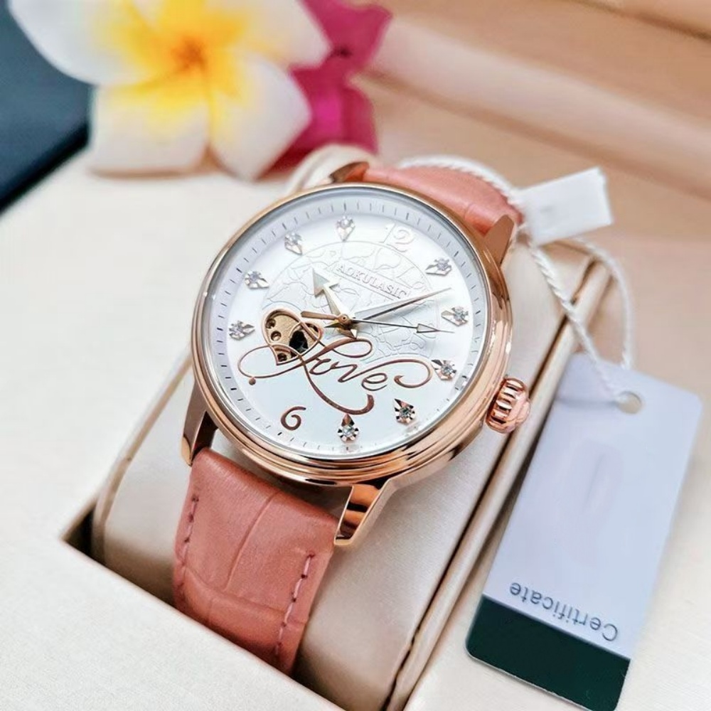 Relógio Mecânico Feminino de L - Leatherworking Items avaliação e preço