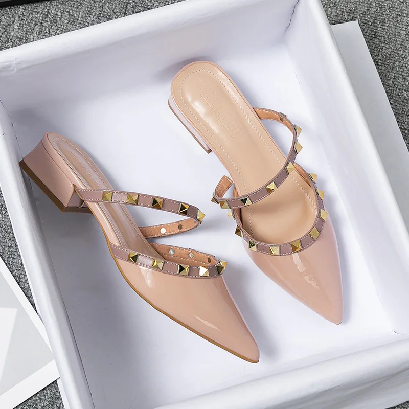 Chinelo Feminino de Verão 2026 - Leatherwork Rivets avaliação e preço